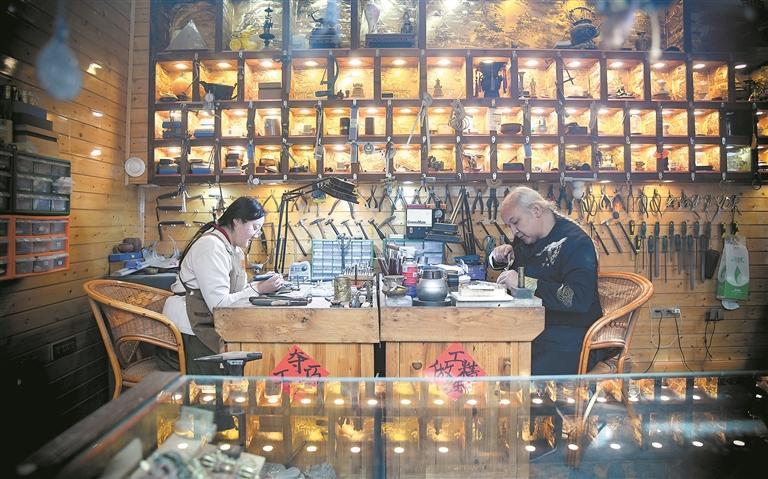 ഺoη (chung)I(y)·(dng)꽳݅ˇ