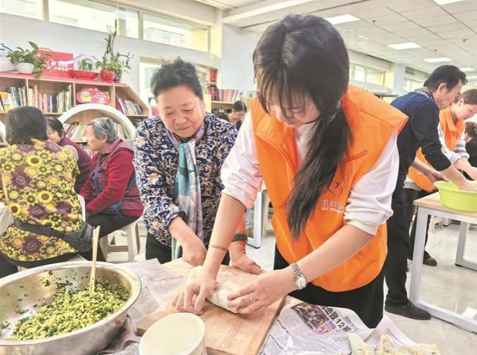 ��������M��^(q��) �hȺ�R��Ԓ�l(f��)չ