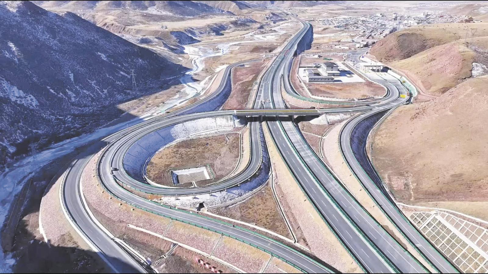 ���Զ����� ���ɠ��ȡ����؞ɽ�� ��ԭ�������2025���ຣʡ��K��(j��ng)���^��֮��